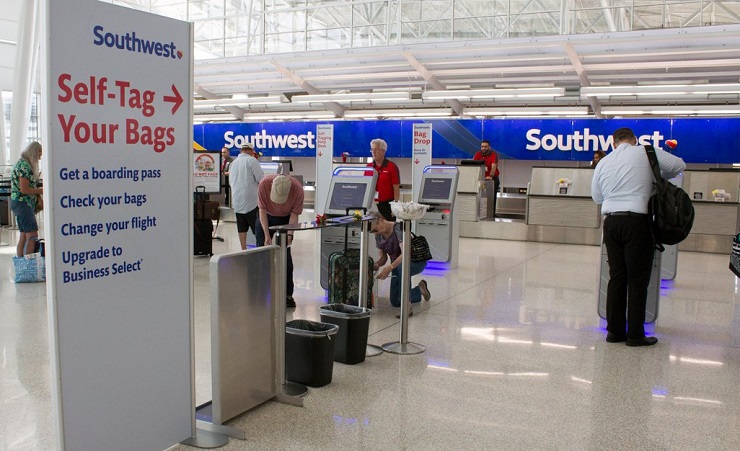 Аэропорт Индианаполиса внедрил современные системы самообслуживания пассажиров