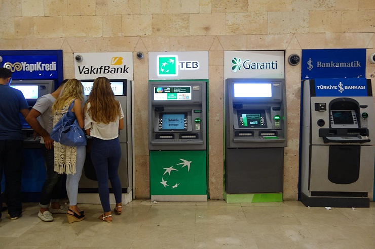 Турецкие банки объединят свои банкоматные сети