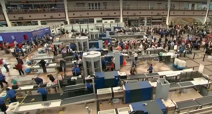 В США тестируют прототип системы самообслуживания в аэропорту Лас-Вегаса