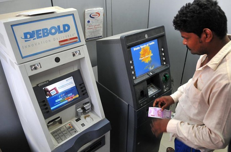 В Индии на 18% сократилось количество банкоматов иностранных банков